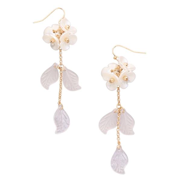 FLOWER LEAF DANGLE EARRING