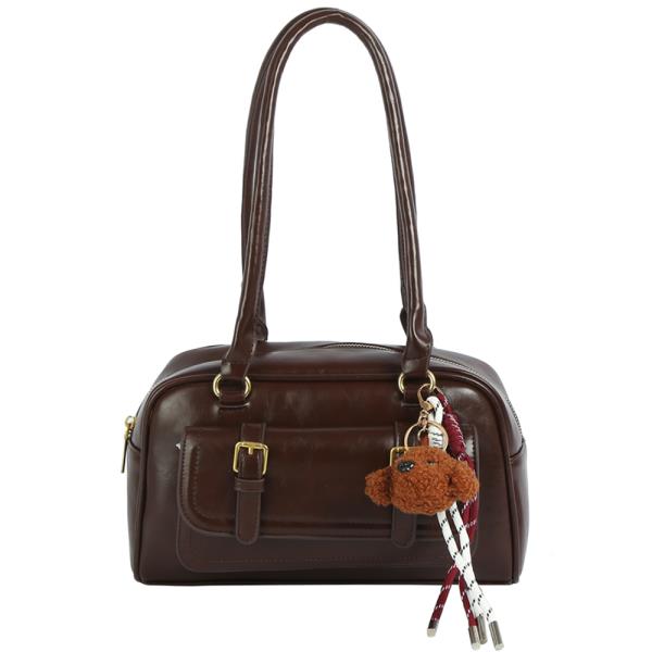 SMOOTH BUCKLE SHOULDER BAG W DOLL KEYCHAIN