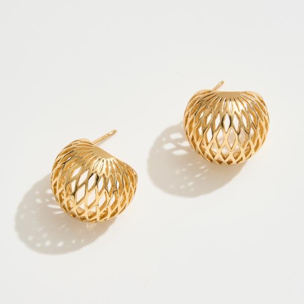 14K GOLD WHITE DIPPED MODERN MESH STUD EARRING