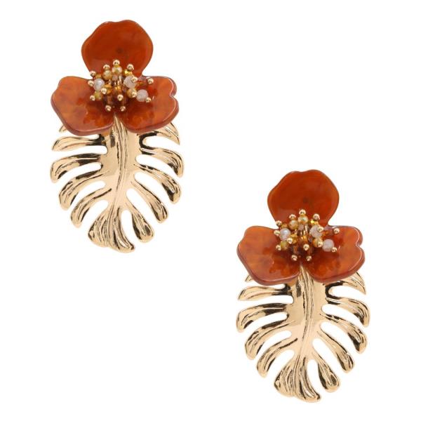 COLOR FLOWER METAL LEAF POST EARRING