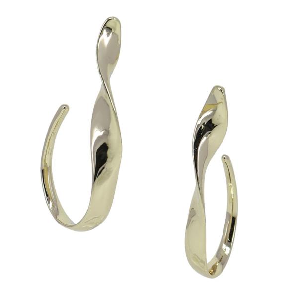 BENT METAL LOOP EARRING