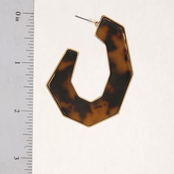 GEO SHAPE ANIMAL PRINT EARRING