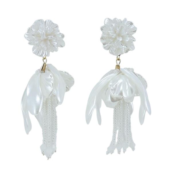 FLOWER PEARL PETAL BEADED EARRING