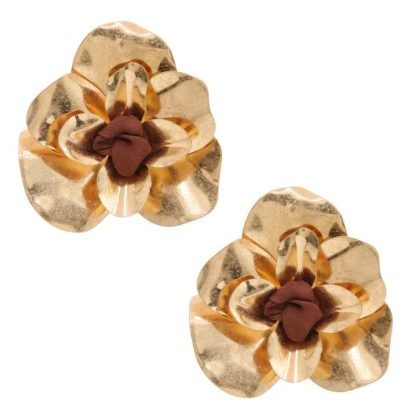 FLOWER METAL EARRING