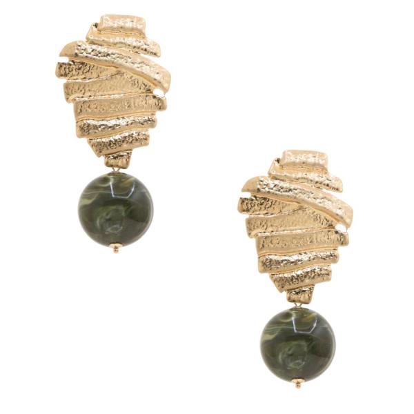 COLOR BEAD METAL LINK DANGLE EARRING
