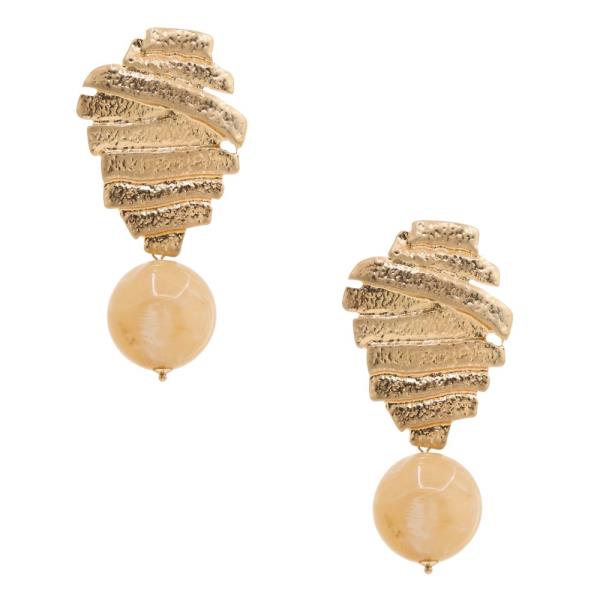 COLOR BEAD METAL LINK DANGLE EARRING