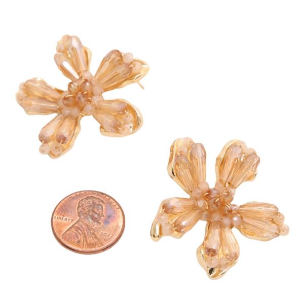 BEADED FLOWER POST EARRING