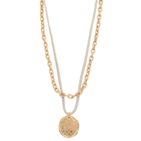 MEDALLION PENDANT LAYERED NECKLACE