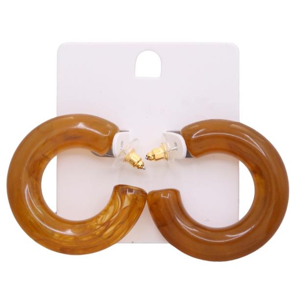 RESIN OPEN HOOP EARRING