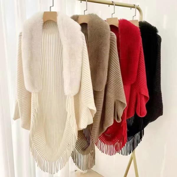 FUR TRIM FRINGE PONCHO