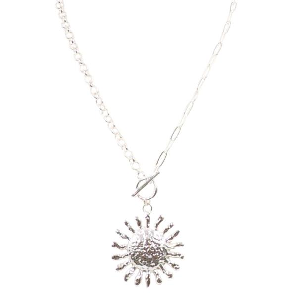 SUNFLOWER METAL PENDANT TOGGLE CLASP NECKLACE