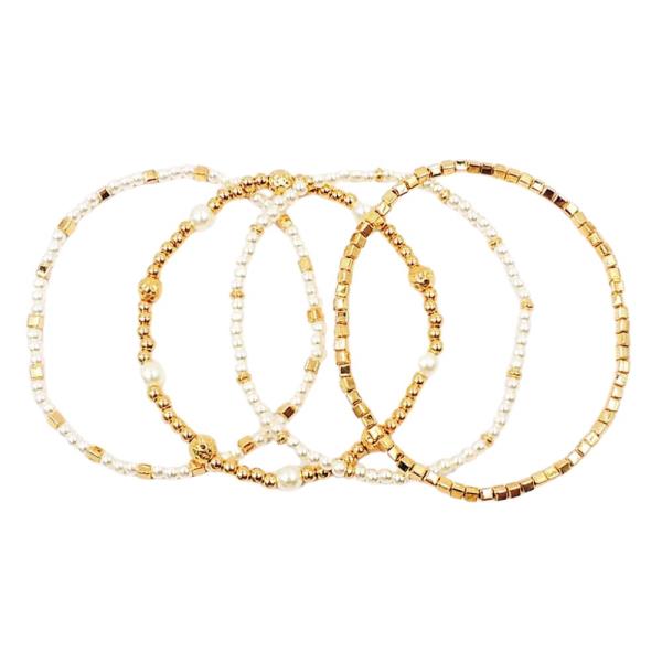 DAINTY BEADED BRACELET SET