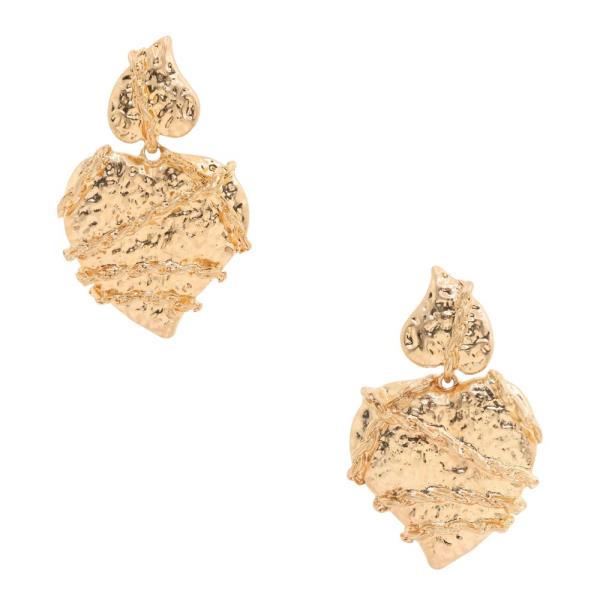 DOUBLE HEART SHAPE METAL EARRING