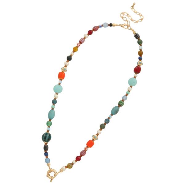COLORFUL BEADED NECKLACE