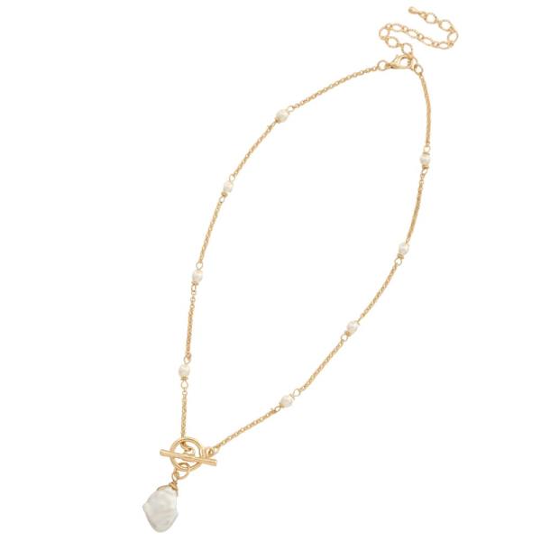 PEARL BEAD TOGGLE CLASP STATION NECKLACE