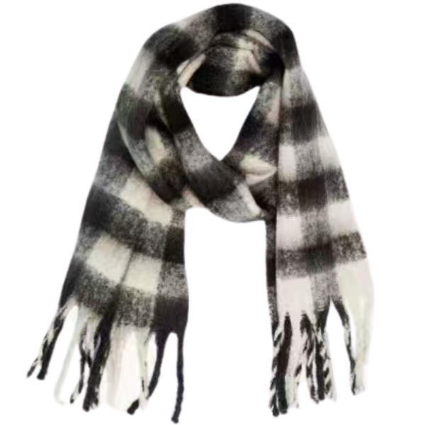 HECKERED PATTERN FRINGE EDGE KNIT OBLONG SCARF