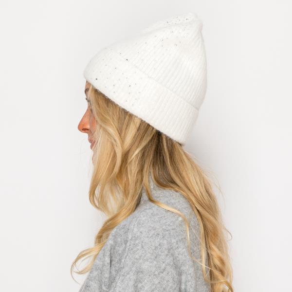 RHINESTONE STUDDED KNIT BEANIE HAT