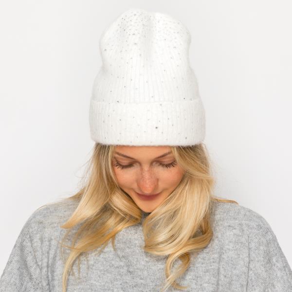 RHINESTONE STUDDED KNIT BEANIE HAT
