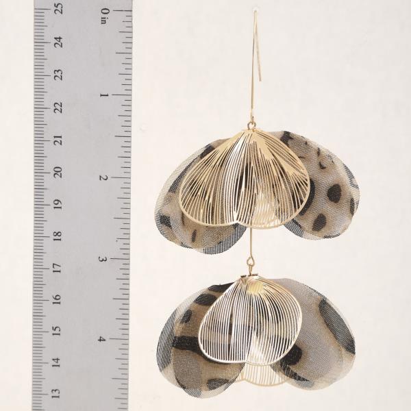 TULLE PETAL METAL DANGLE EARRING