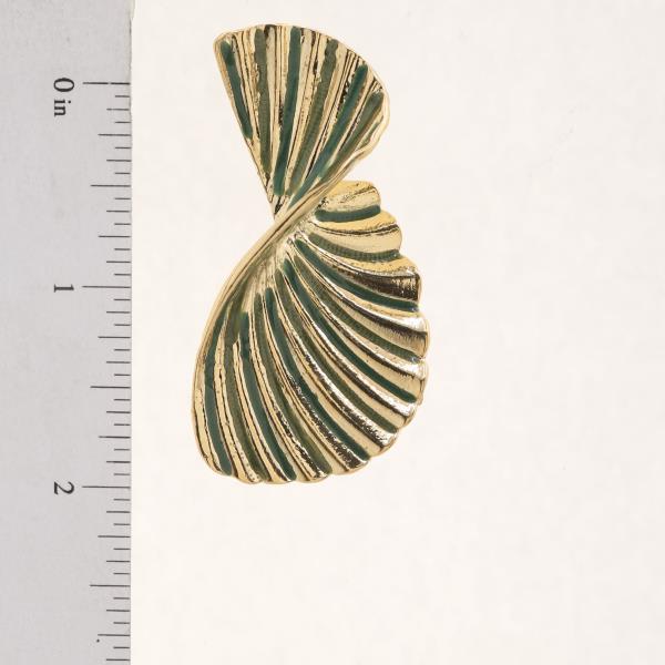 COLOR LINED RUFFLE METAL EARRING