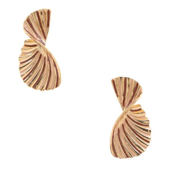 COLOR LINED RUFFLE METAL EARRING