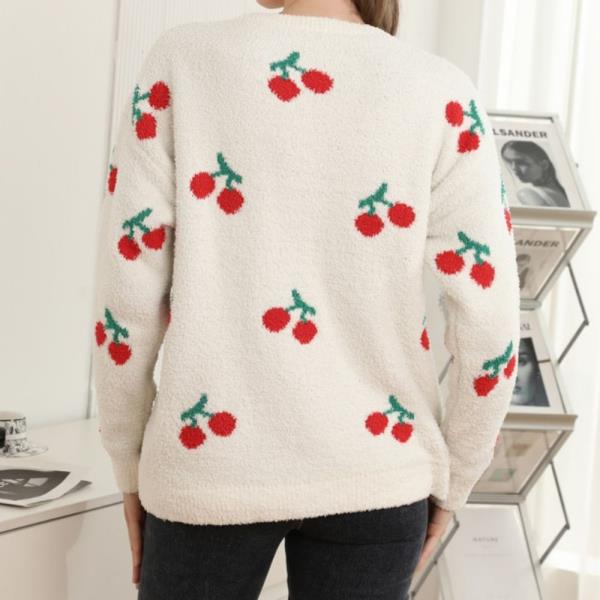 CHERRY CREW NECK SWEATER
