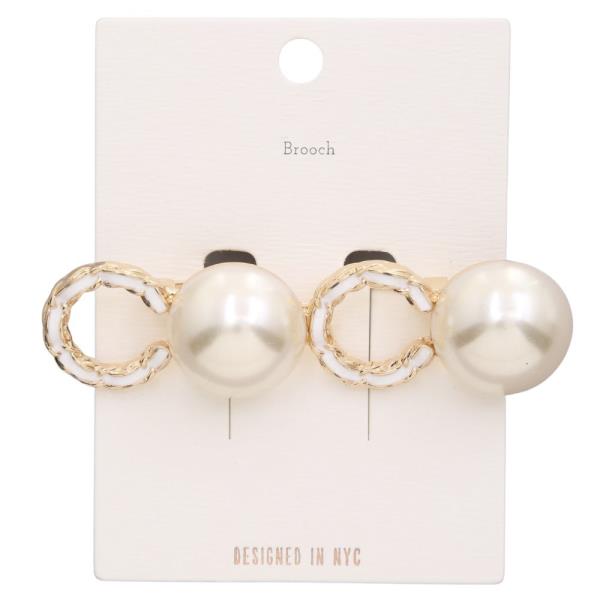 OPEN CIRCLE PEARL BEAD BROOCH
