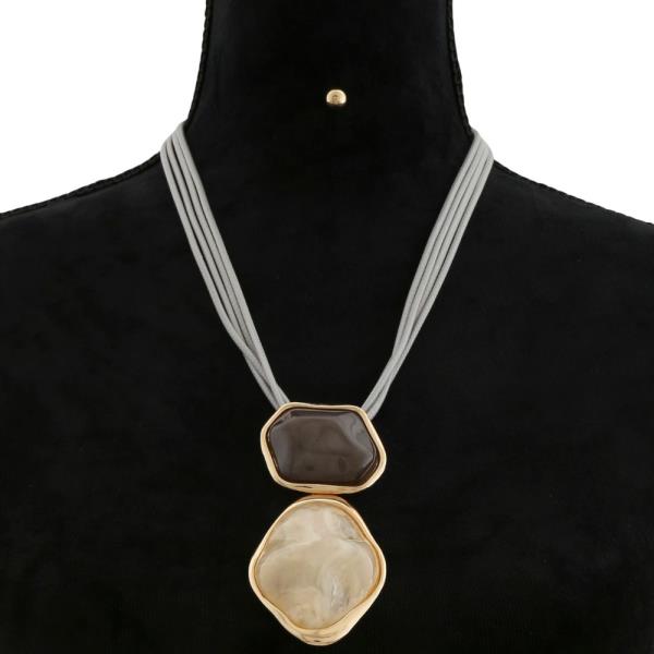 DOUBLE STONE NECKLACE