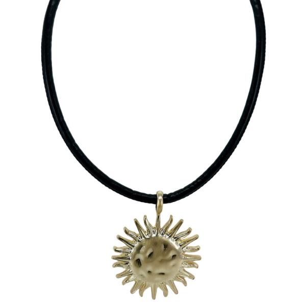 SUN PENDANT NECKLACE