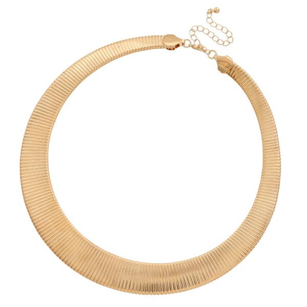 METAL NECKLACE
