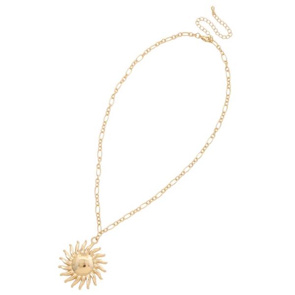 SUN PENDANT METAL NECKLACE