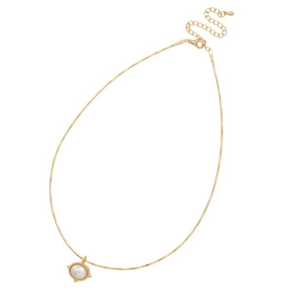 OVAL PEARL METAL NECKLACE