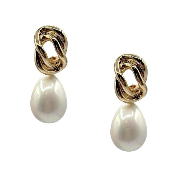 TEXTURED METAL LINK PEARL DROP EARRING