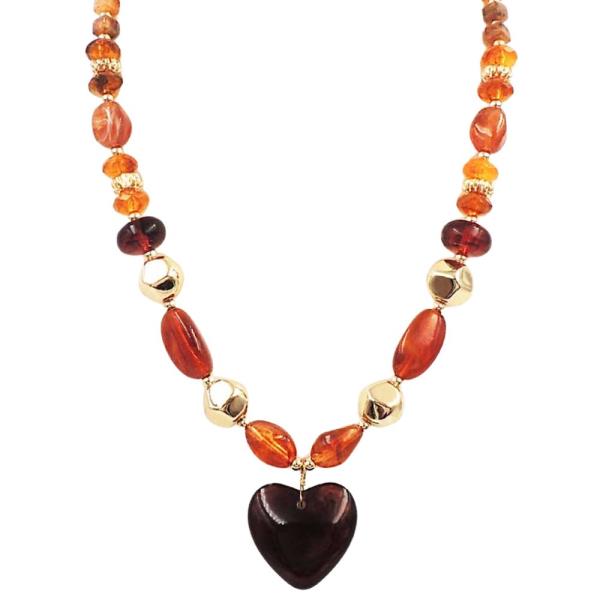 HEART PENDANT RESIN BEADED NECKLACE
