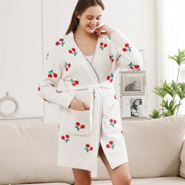 CHERRY ROPE W/ POCKET AND BELT