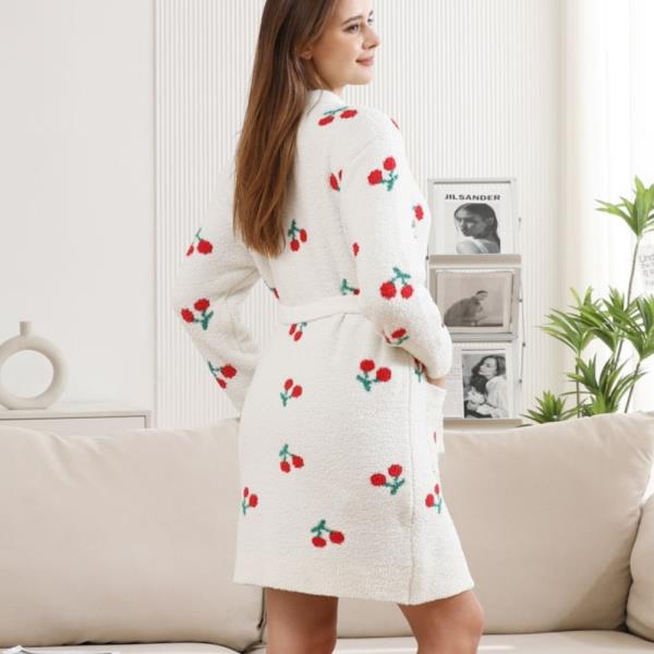 CHERRY ROPE W/ POCKET AND BELT