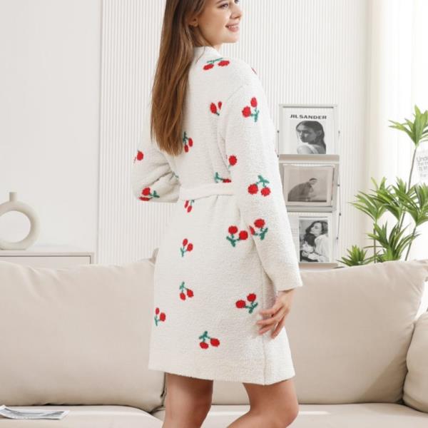 CHERRY ROPE W/ POCKET AND BELT