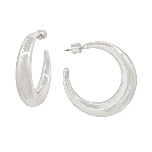 NARROW TO WIDE ROUND METAL HOOP EARRINGS