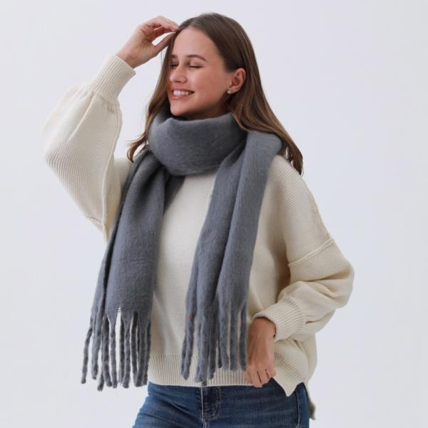 COZY KNIT SCARF - SOLID COLOR WITH TASSEL TRIM