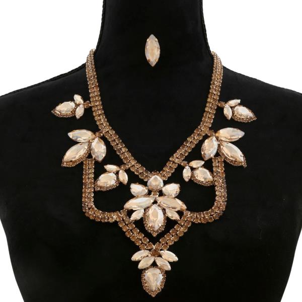 RHINESTONE NECKLACE