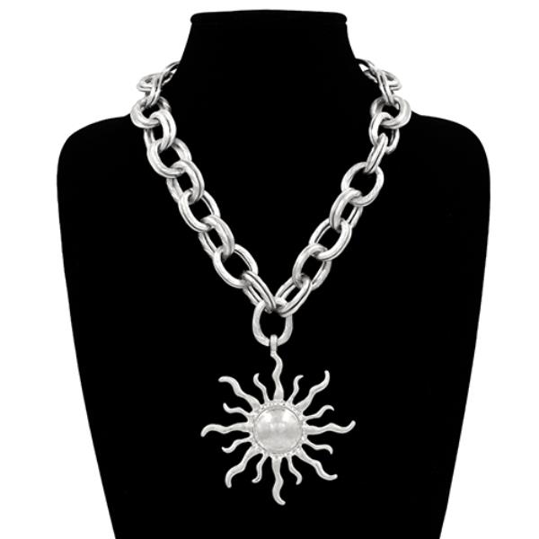 SUN PENDANT OVAL LINK METAL NECKLACE