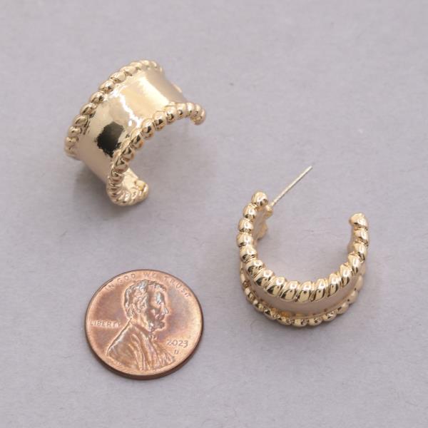 WIDE METAL OPEN HOOP EARRING