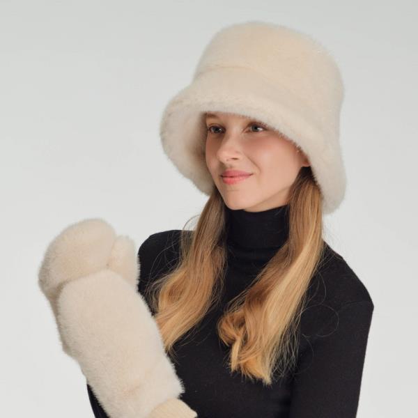 CC GLITTER SHORT FUR BUCKET HAT