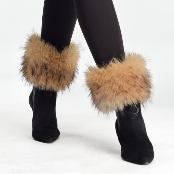 CC  LONG FUR KNIT BOOT CUFFS