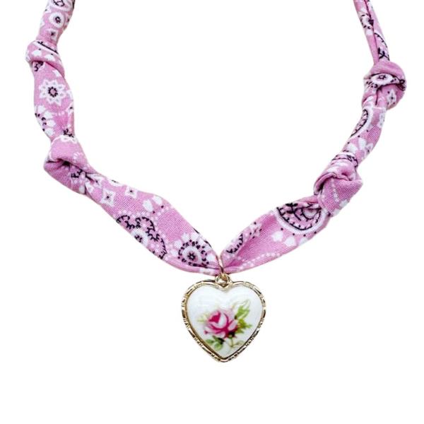FLOWER CERAMIC BEAD HEART SHAPE SCARF NECKLACE