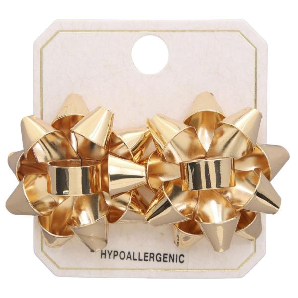 CHRISTMAS GIFT BOW EARRING
