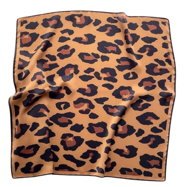 LEOPARD PRINT SILK SCARF