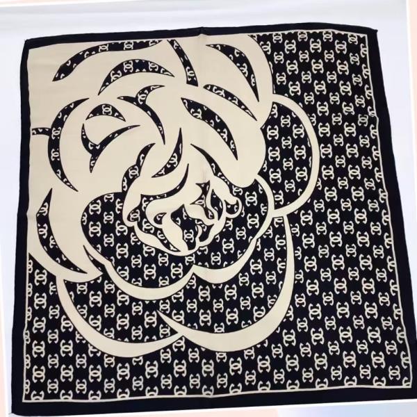 ROSE PATTERN MONOGRAM SILKY BANDANA NECK SQUARE SCARF