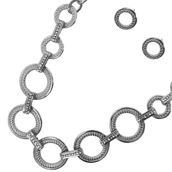 ROUND SHAPE STONE METAL NECKLACE