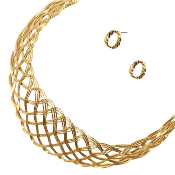 METAL NECKLACE